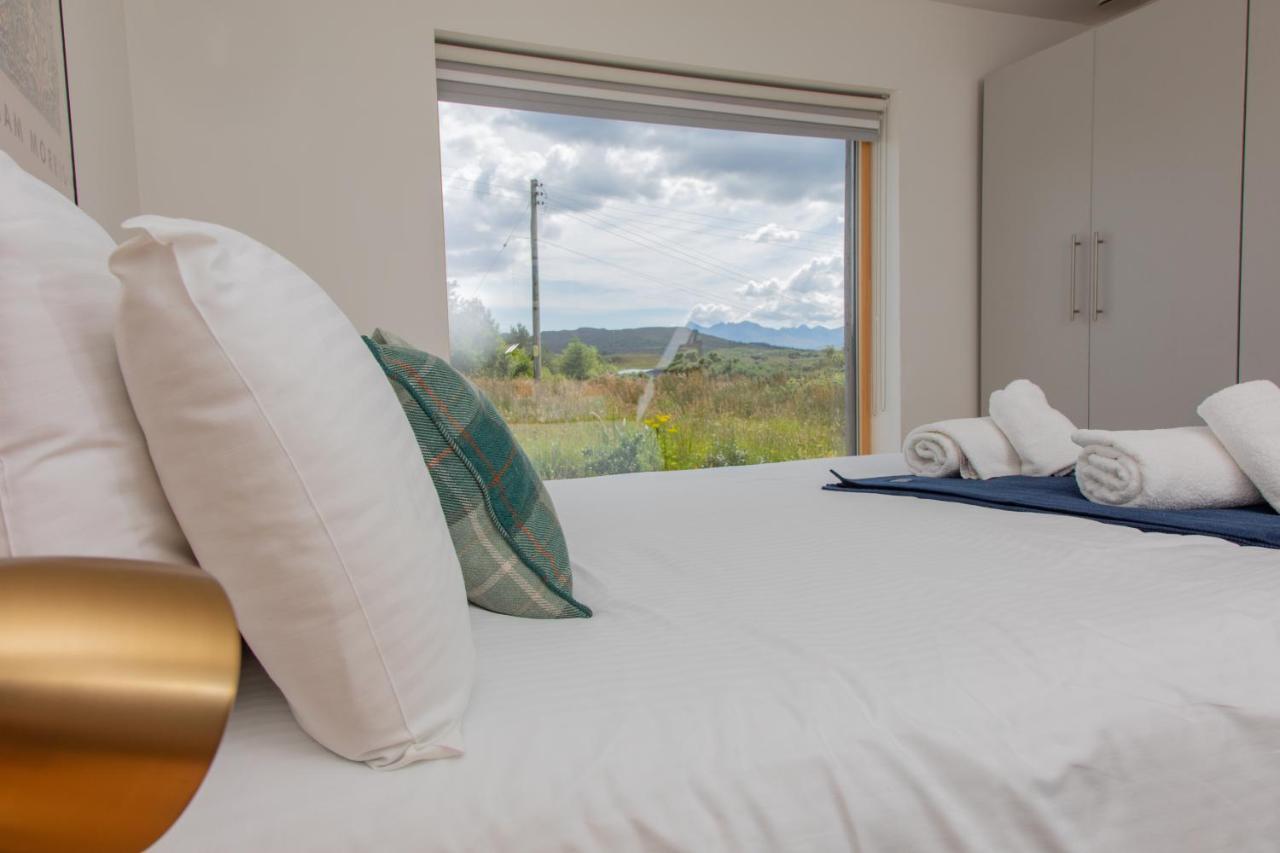 Cuillrigh - Luxury House, Loch & Mountain Views Villa Portree Eksteriør billede